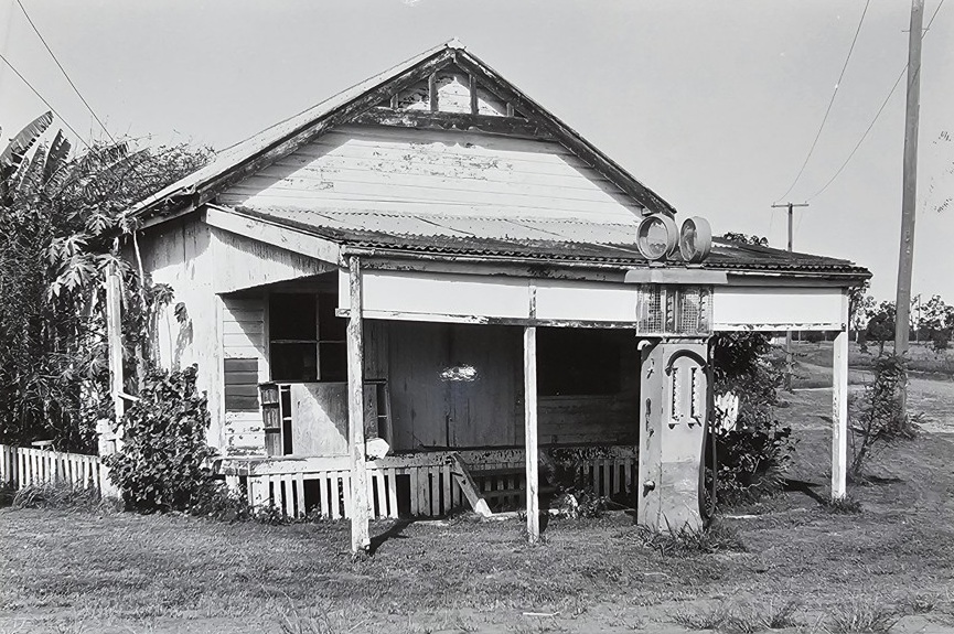 Munbilla General Store - 1988 munbilla-store-1988L